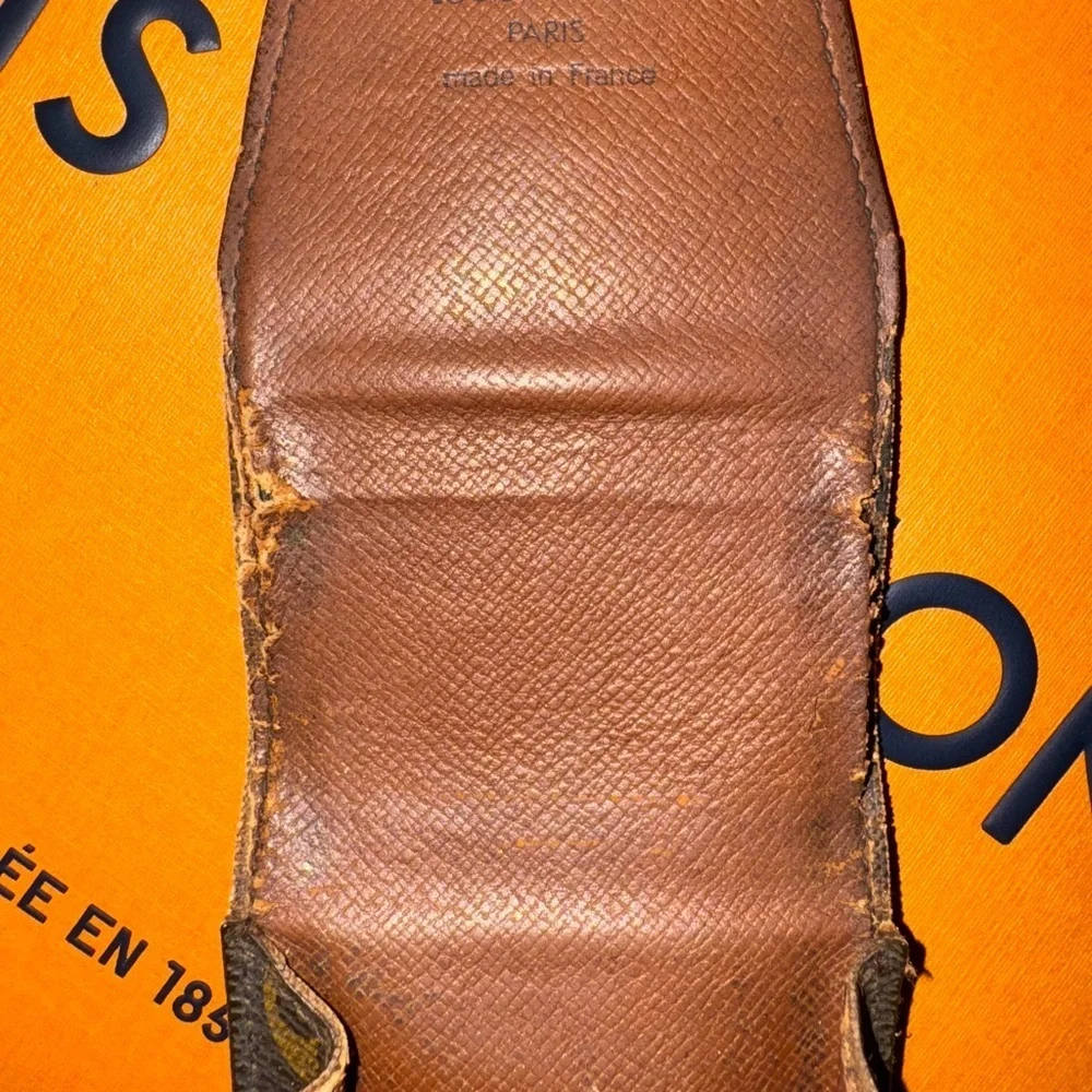 Louis Vuitton Brown and Gold Monogram vintage cigarette Pouch - Picture 14 of 14